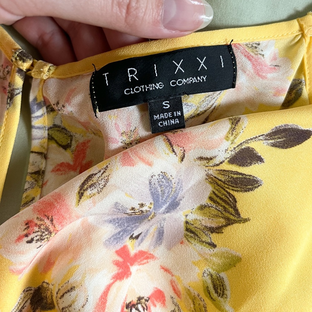 Spring/ Summer Dress - Picture 2 of 6